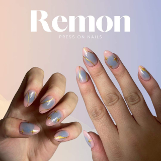 Press on  nehty AURA